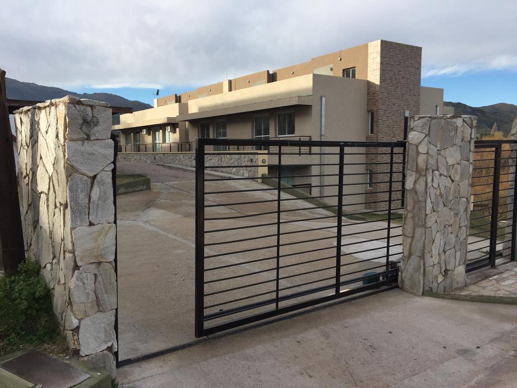 Appartement Altos Del Lago à Potrero de los Funes Extérieur photo